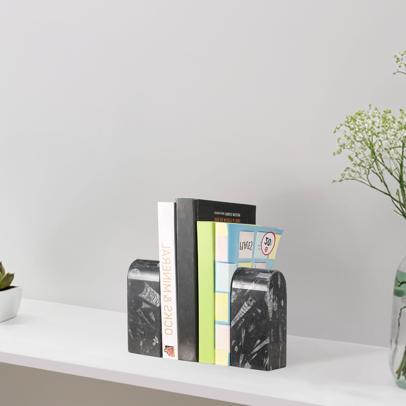 Triumphal Arch Bookends Medium - Granite (Black Fossil