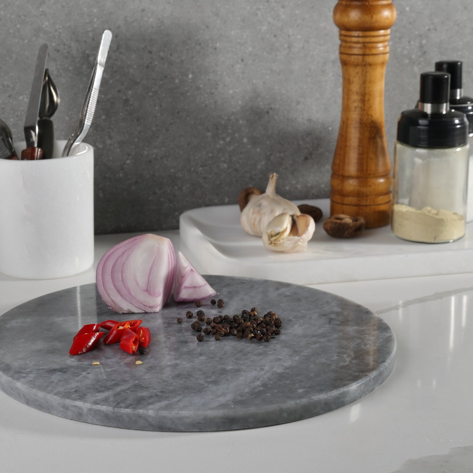 Round Pastry Board - Marble (Rhino Grey)